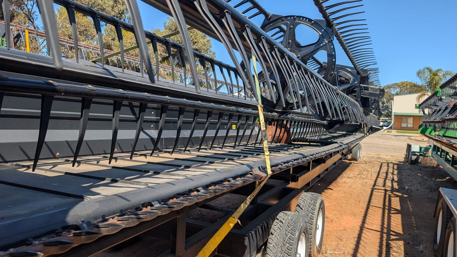 MacDon D60 40ft draper front, knife and cutterbar running the full 40ft cutting width
